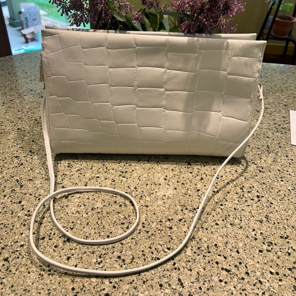 GINO- Elegant White Croc-Embossed Clutch/Crossbody purse.